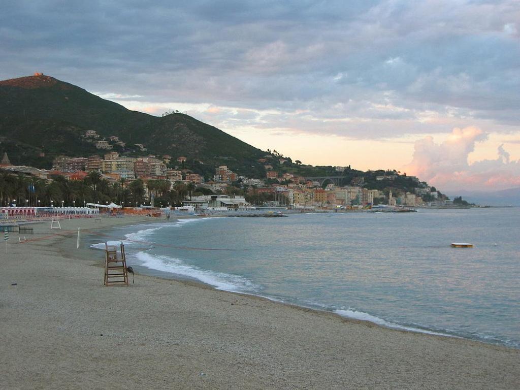 Apartmán Quiete Ad Un Passo Dal Mare Albisola Superiore Exteriér fotografie